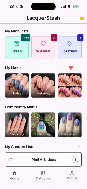 LacquerStash home showing stash, wishlist, destash and community manicures from u/roxy031